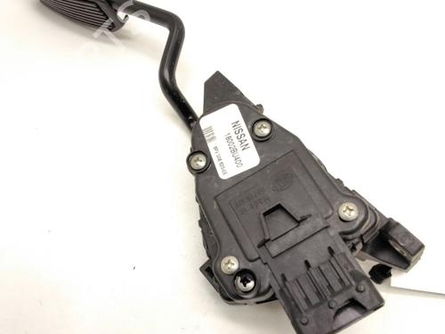 Used Pedal NISSAN ALMERA TINO (V10) 1.8 (114 hp) 18407564