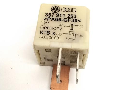 Elektronisk modul AUDI A3 (8L1) 1.6 (102 hp) 18243428