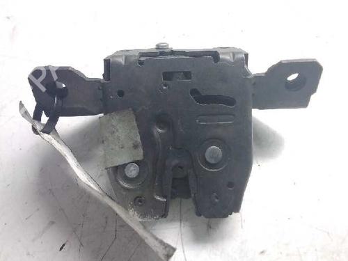 Used Tailgate lock OPEL ASTRA J (P10) [2009-2016]  8197902