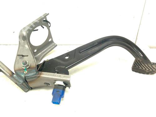 Used Break pedal Break pedal 38876138 38876138