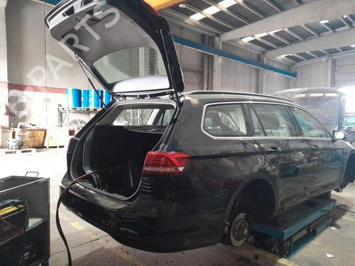 Console centrale VW PASSAT B8 Variant (3G5, CB5) 2.0 TDI 4motion | BP23841371I22 - Image 9