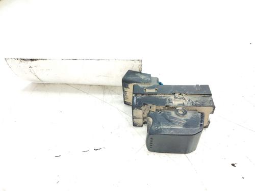 Used Right rear window switch Right rear window switch 17059820 17059820
