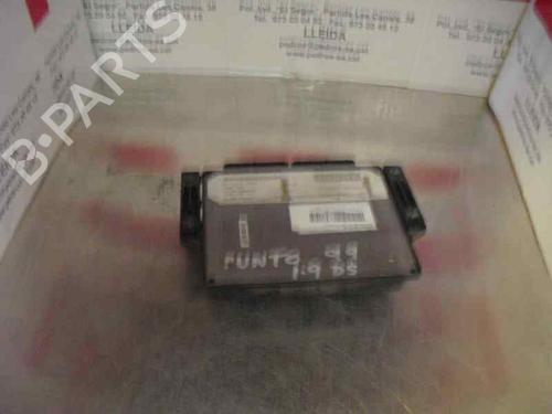 Engine control unit (ECU) FIAT PUNTO (188_)  | BP185813M57 