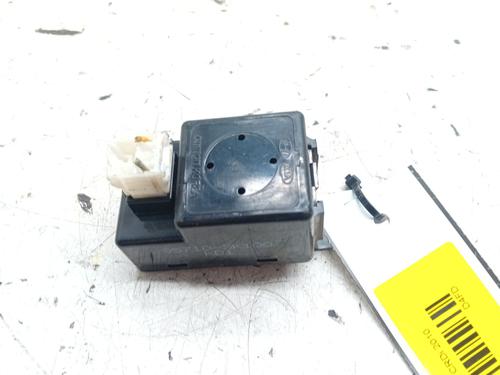 Used Electronic module KIA SPORTAGE III (SL) 1.7 CRDi (116 hp) 25718456
