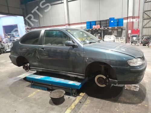 Brugte SEAT CORDOBA (6K1, 6K2) 1.9 TDI (110 hp) 4372539