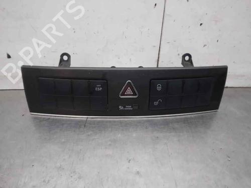 Used Warning switch Warning switch 9115345 9115345