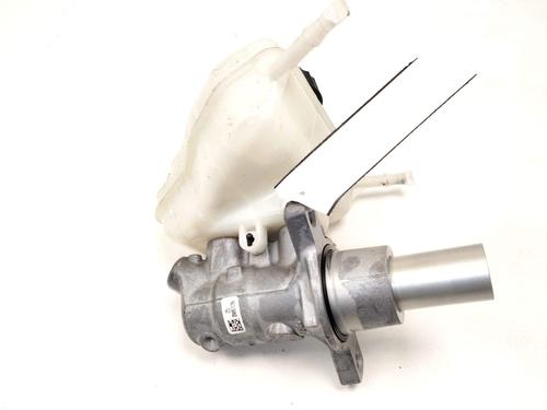 Used Brake master cylinder Brake master cylinder 26016978 26016978