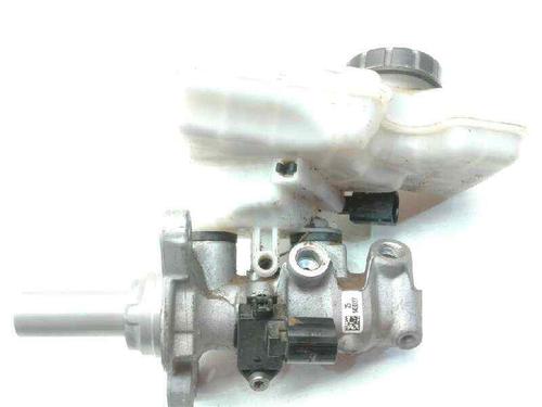 Used Master brake Master brake SEAT ATECA (KH7, KHP) 1.4 TSI (150 hp) 8360300 8360300