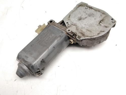 Used Right front window motor Right front window motor MERCEDES-BENZ MB Bus (W631) D (631.333, 631.343, 631.334, 631.344) (75 hp) 20708244 20708244