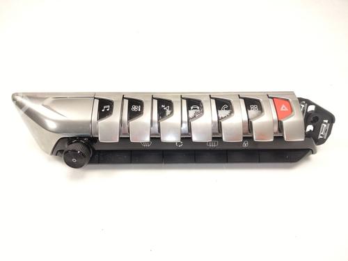 Used Switch PEUGEOT 3008 II SUV (MC_, MR_, MJ_, M4_) 1.2 THP/ PureTech 130 (MRHNSM, MRHNSU, MRHNSJ, MRHNYW,... (131 hp) 25479067