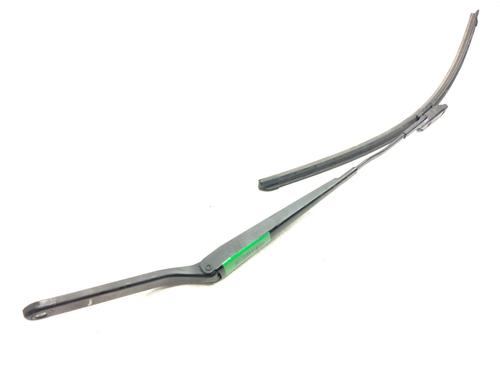 Used Front windshield wiper arm BMW X5 (E70) xDrive 30 d (245 hp) 19806350