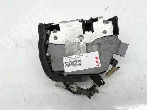 Used Front right lock BMW 3 (E46) 318 i (143 hp) 8110697