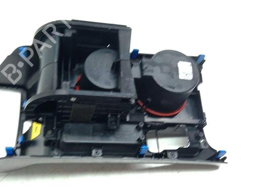 Middle console KIA XCEED (CD) 1.4 T-GDI | BP37632186I22 - Image 3