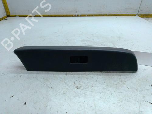 Used Right front window switch Right front window switch 29587550 29587550