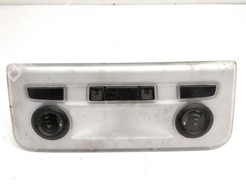 Innerbelysning BMW 1 (E81) 120 d (177 hp) 21394473
