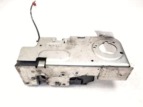 Vergrendeling rechts voor Vergrendeling rechts voor FORD TRANSIT Van (FA_ _) 2.2 TDCi (110 hp) 33941201 33941201