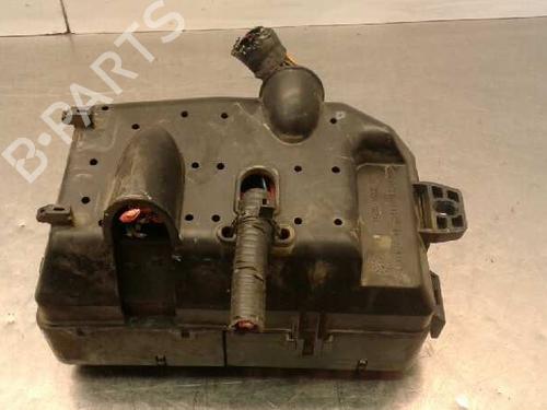 Fuse box FORD MONDEO III Saloon (B4Y)  | BP10221498E1 