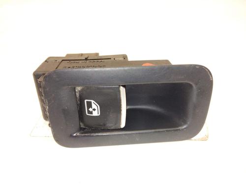 Used Right rear window switch Right rear window switch 23134534 23134534