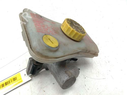 Used Brake master cylinder Brake master cylinder 39072148 39072148