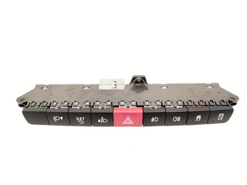 Used Warning switch IVECO DAILY VI Van 33S11, 35S11, 35C11 (106 hp) 29398577