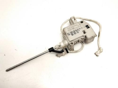 Brandstofklep actuator SEAT IBIZA II (6K1) 1.4 16V (75 hp) 18244729