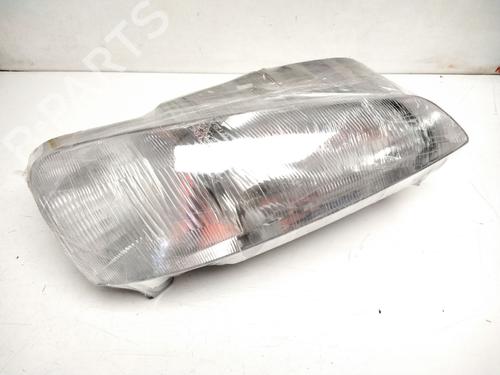 Right headlight PEUGEOT 106 II (1A_, 1C_)  | BP24037683C29 