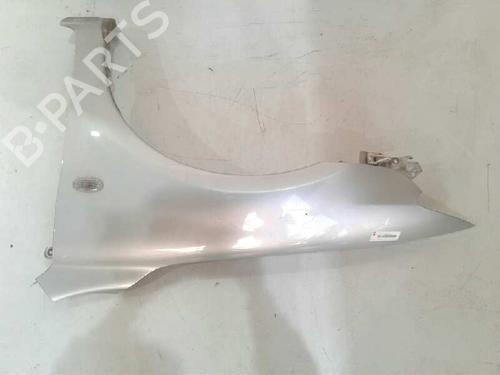 Used Left front fenders MAZDA 6 Hatchback (GG) 2.0 DI (GG14) (136 hp) 17055517