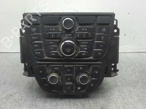 Used Radio OPEL ASTRA J (P10) [2009-2016]  918551