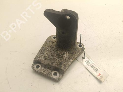 Used Engine mount Engine mount 19500228 19500228