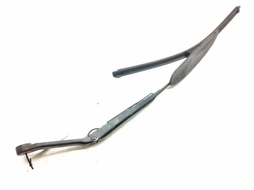 Used Front windshield wiper arm HYUNDAI COUPE I (RD) 1.6 i 16V (114 hp) 20854740