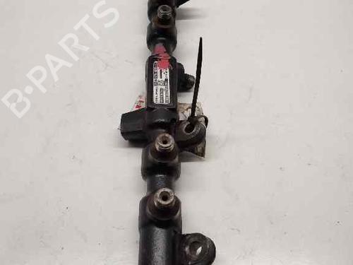 Used Injection rail FORD MONDEO III (B5Y) [2000-2007]  1620706