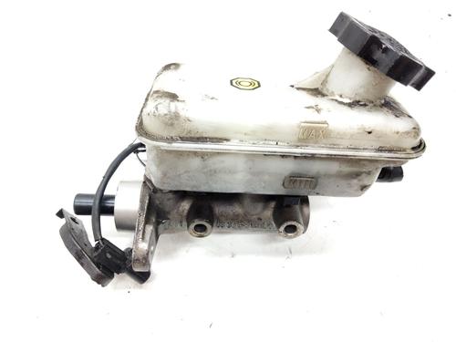 Used Brake master cylinder HYUNDAI H-1 / STAREX Bus (A1) 2.5 TCi (101 hp) 22982746