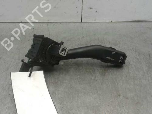 Used Steering column stalk VW GOLF V (1K1) [2003-2010]  1360620