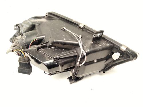 Right headlight BMW 3 (E90) 320 d | BP22799496C29 