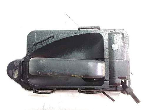 Used Front right interior door handle Front right interior door handle CITROËN SAXO (S0, S1) 1.4 VTS (75 hp) 7816769 7816769