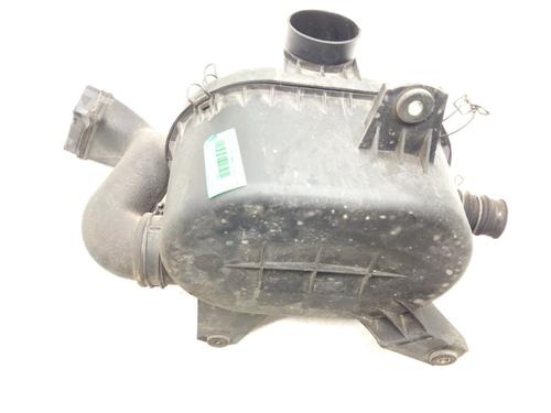 Air filter box HYUNDAI H-1 / STAREX Bus (A1) 2.5 TCi | BP22982672M87