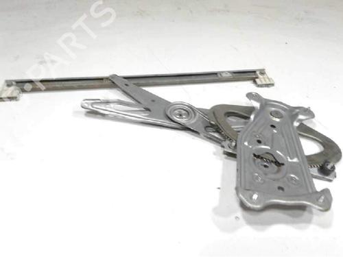 rudehejsemekanisme-ventre-foran-renault-megane-iii-hatchback-bz01_-b3_-966415102-2008-13494943 main image