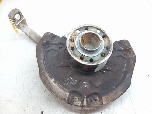 Used Left front steering knuckle MERCEDES-BENZ C-CLASS (W205) C 220 BlueTEC / d (205.002, 205.004) (170 hp) 23478487