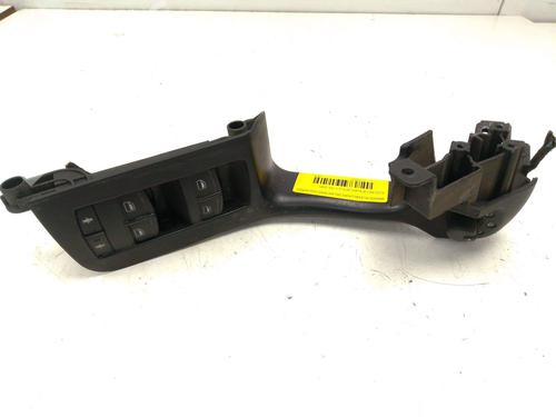 Used Left front window switch Left front window switch 39067856 39067856