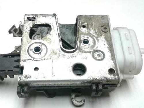 Front right lock AUDI 100 C4 Saloon (4A2) [1990-1994]nullnull