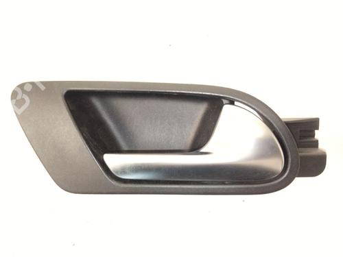front-right-interior-door-handle-vw-tiguan-5n_-2007-2008-2009-2010-2011-2012-2013-2014-2015-2016-2017-2018-33800326 main image