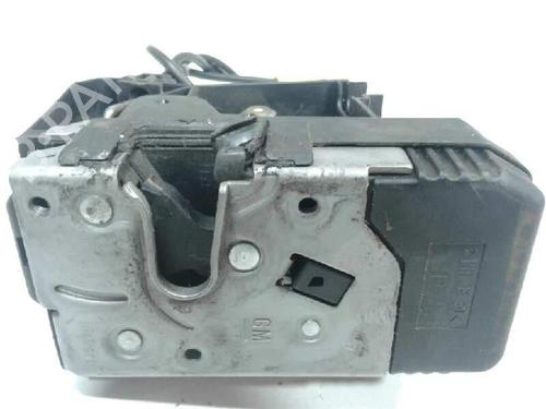 front-right-lock-nissan-primastar-van-x83-8200042171-2002-13549216 main image