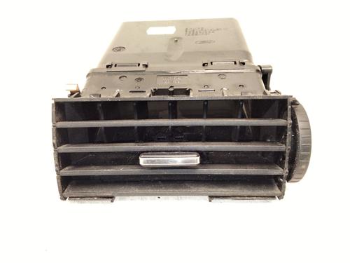 air-vent-ford-kuga-i-2008-2009-2010-2011-2012-32001068 main image