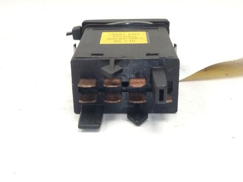 Warning switch AUDI A4 B5 (8D2) 1.9 TDI | BP36254974I22 - Image 3