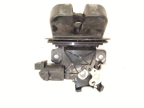Tailgate lock AUDI A3 (8P1) 2.0 TDI 16V | BP23338444C101 