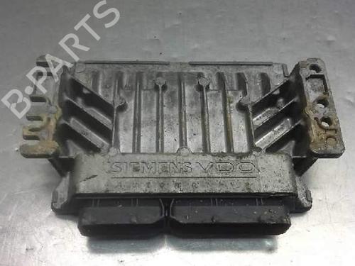 Used Engine control unit (ECU) Engine control unit (ECU) 4605760 4605760