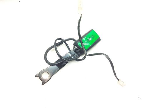 Seat buckle TOYOTA AURIS (_E18_) 1.6 D4-D (WWE185_) | BP17534496I32 