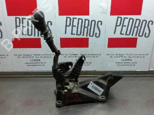 Used Gear lever RENAULT KOLEOS I (HY_) [2008-2025]  7423590