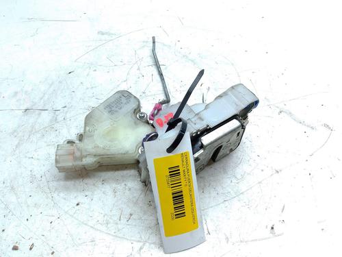 front-left-lock-renault-trucks-maxity-2007-29498633 main image