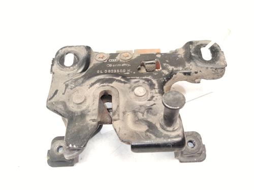 Serrure capot AUDI A3 (8L1) 1.6 (102 hp) 27564761